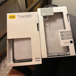 iPhone XS Max life proof case